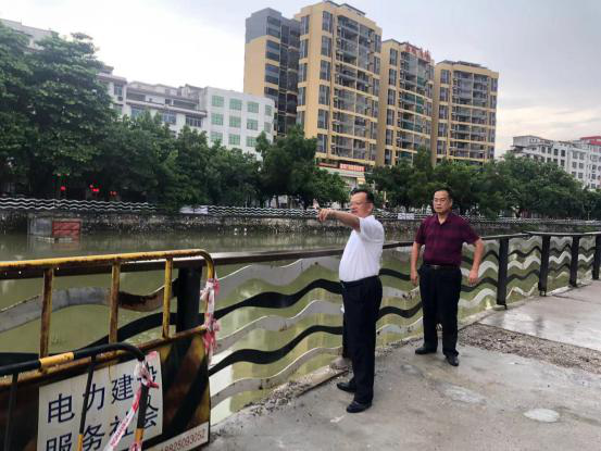 目前我市迎接国家卫生城市复审已进入冲刺阶段173.png